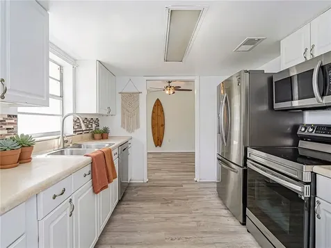 136 16th Avenue Vero Beach FL 32962