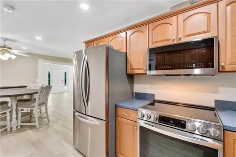 1920 32nd Avenue Vero Beach FL 32960