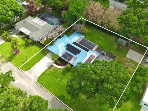1920 32nd Avenue Vero Beach FL 32960
