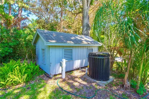 1920 32nd Avenue Vero Beach FL 32960
