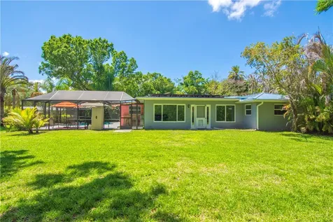 1920 32nd Avenue Vero Beach FL 32960