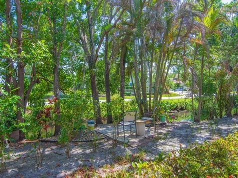 400 18th Street Vero Beach FL 32960