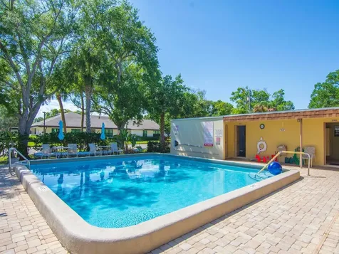 400 18th Street Vero Beach FL 32960