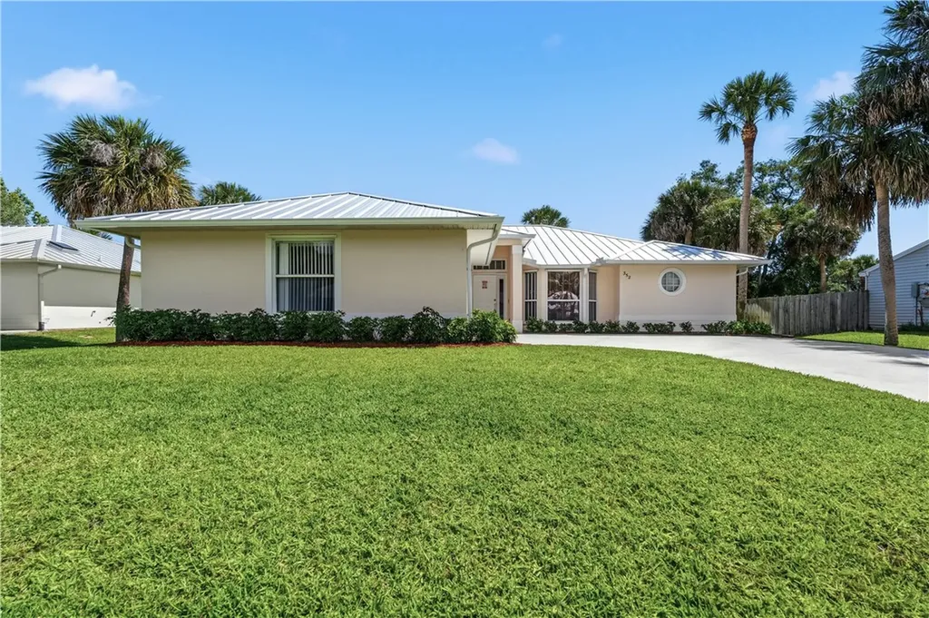 352 Quarry Lane Sebastian FL 32958