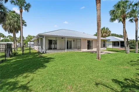 352 Quarry Lane Sebastian FL 32958