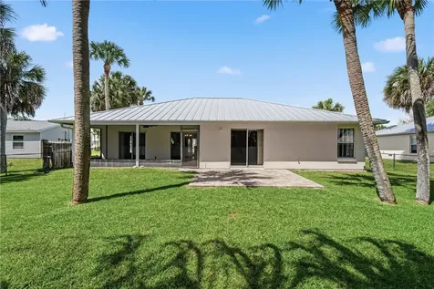 352 Quarry Lane Sebastian FL 32958