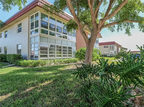 28 Pine Arbor Lane Vero Beach FL 32962