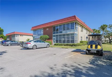 28 Pine Arbor Lane Vero Beach FL 32962