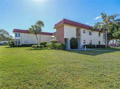 28 Pine Arbor Lane Vero Beach FL 32962