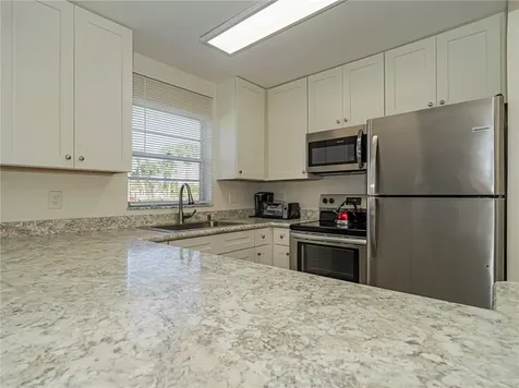 28 Pine Arbor Lane Vero Beach FL 32962