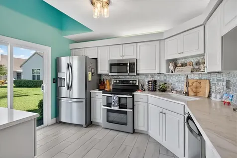 1827 Aynsley Way Vero Beach FL 32966