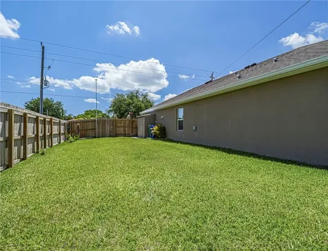 426 Fleming Street Sebastian FL 32958