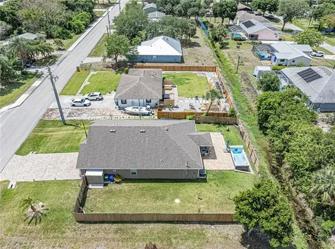 426 Fleming Street Sebastian FL 32958