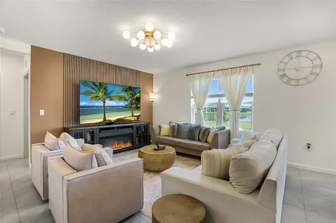 1046 Dugan Circle SE Palm Bay FL 32909