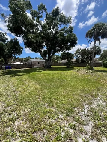 1005 20th Avenue Vero Beach FL 32960