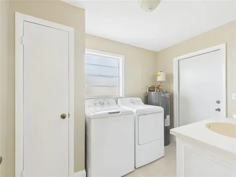 741 Smith Street Sebastian FL 32958