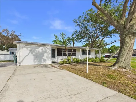741 Smith Street Sebastian FL 32958