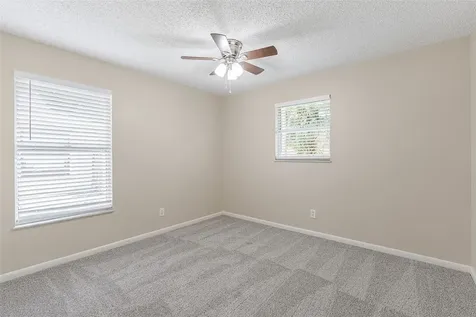 16 45th Avenue Vero Beach FL 32968
