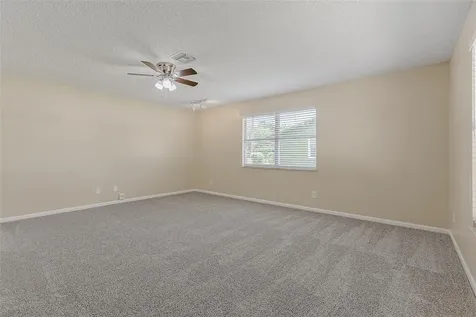 16 45th Avenue Vero Beach FL 32968