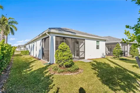 1375 Haven Circle Vero Beach FL 32960