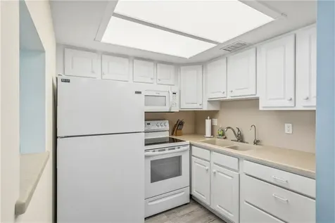2800 Indian River Boulevard Vero Beach FL 32960