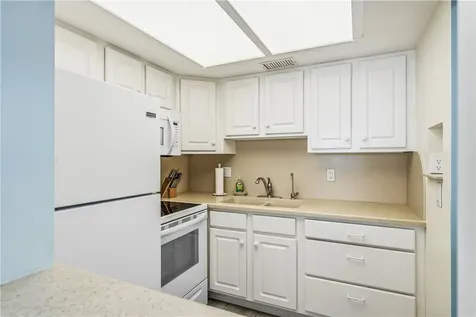 2800 Indian River Boulevard Vero Beach FL 32960