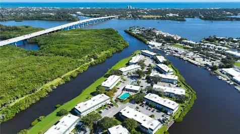 2800 Indian River Boulevard Vero Beach FL 32960