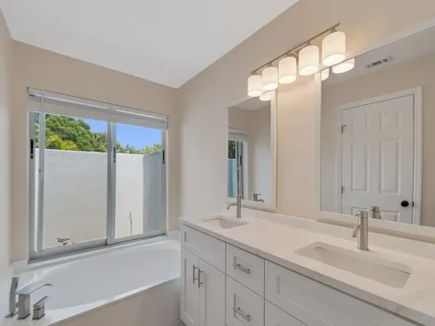 405 12th Avenue Vero Beach FL 32962