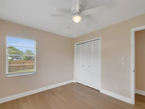 405 12th Avenue Vero Beach FL 32962