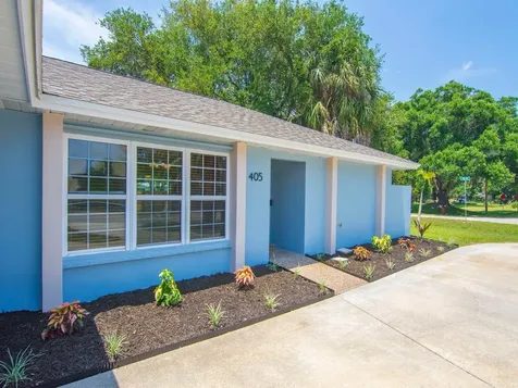 405 12th Avenue Vero Beach FL 32962