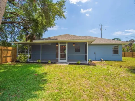 405 12th Avenue Vero Beach FL 32962