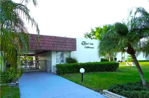 33 Pine Arbor Lane Vero Beach FL 32962