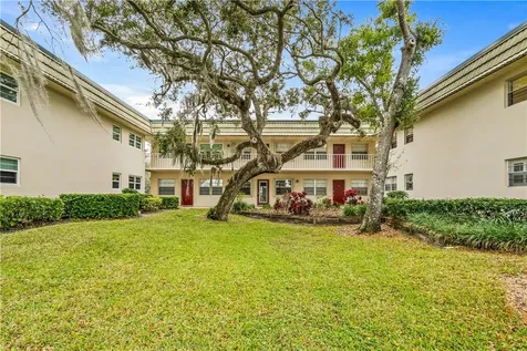 11 Vista Gardens Trail Vero Beach FL 32962