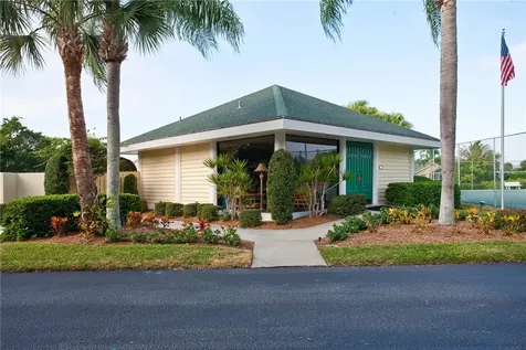 1845 Tarpon Lane Vero Beach FL 32960