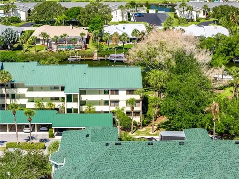 1845 Tarpon Lane Vero Beach FL 32960