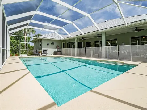 6489 53rd Circle Vero Beach FL 32967