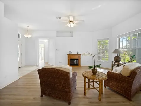 107 Larchmont Terrace Sebastian FL 32958