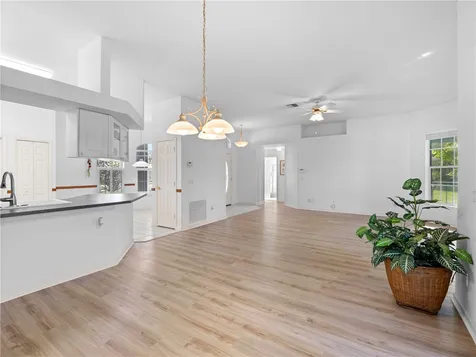 107 Larchmont Terrace Sebastian FL 32958