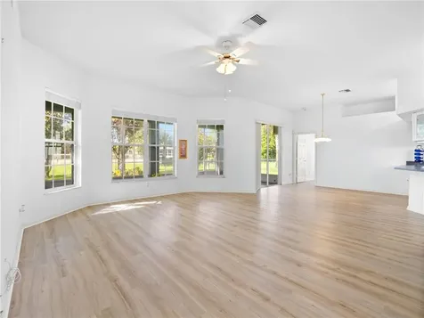 107 Larchmont Terrace Sebastian FL 32958