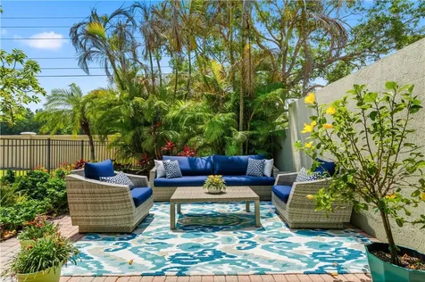 1835 Bridgepointe Circle Vero Beach FL 32967
