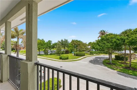 1835 Bridgepointe Circle Vero Beach FL 32967