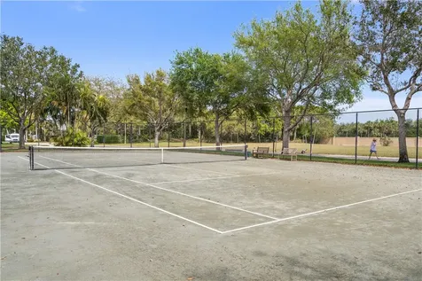 1835 Bridgepointe Circle Vero Beach FL 32967