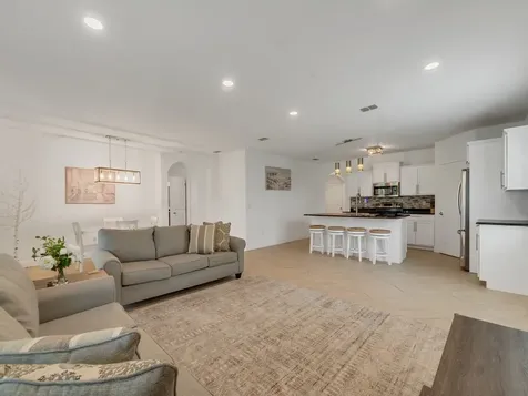 343 Lexington Court SW Vero Beach FL 32962