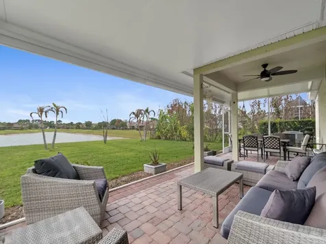 343 Lexington Court SW Vero Beach FL 32962