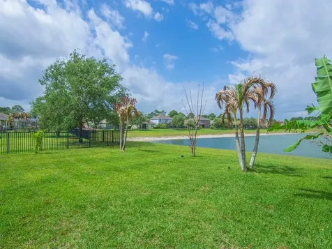 343 Lexington Court SW Vero Beach FL 32962