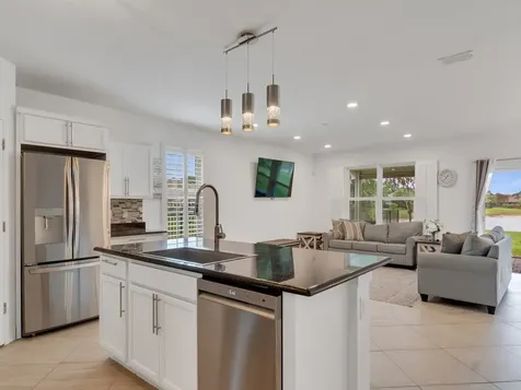 343 Lexington Court SW Vero Beach FL 32962