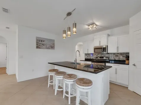 343 Lexington Court SW Vero Beach FL 32962