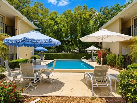 800 Coquina Lane Vero Beach FL 32963