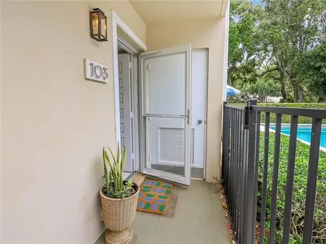 800 Coquina Lane Vero Beach FL 32963
