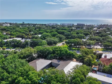 800 Coquina Lane Vero Beach FL 32963